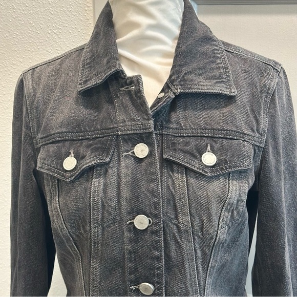 Blank NYC Thrill Seeker Peplum Distressed Black Charcoal Denim Jacket Sz S - Picture 3 of 13